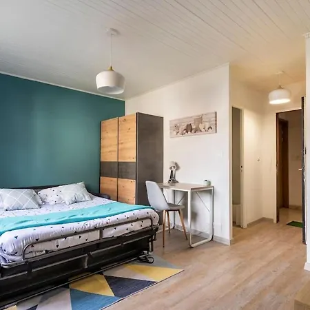 Cosy Proche Du Centre + Parking Gratuit קלוז