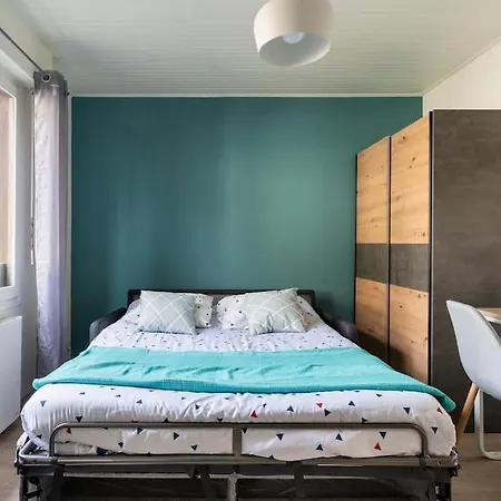 Cosy Proche Du Centre + Parking Gratuit דירה