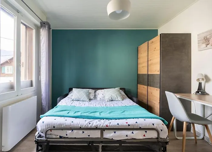 Cosy Proche Du Centre + Parking Gratuit דירה